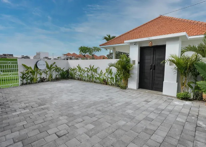 Santorini Sunset New 4 Bedroom Villa With Beautiful Rice Paddy View And A Large Pool