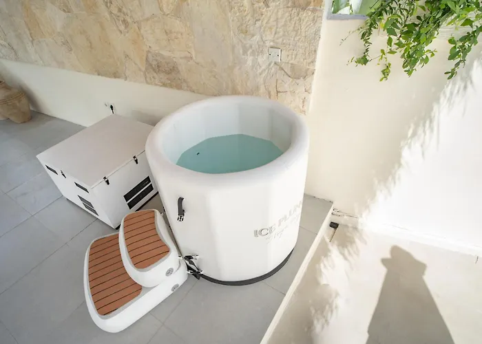 Santorini Sunset New 4 Bedroom Villa With Beautiful Rice Paddy View And A Large Pool