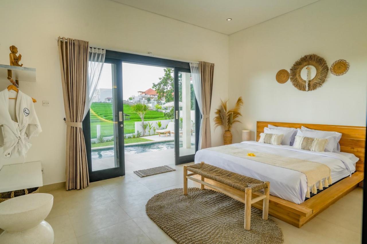 Santorini Sunset New 4 Bedroom With Beautiful Rice Paddy View And A Large Pool विला *