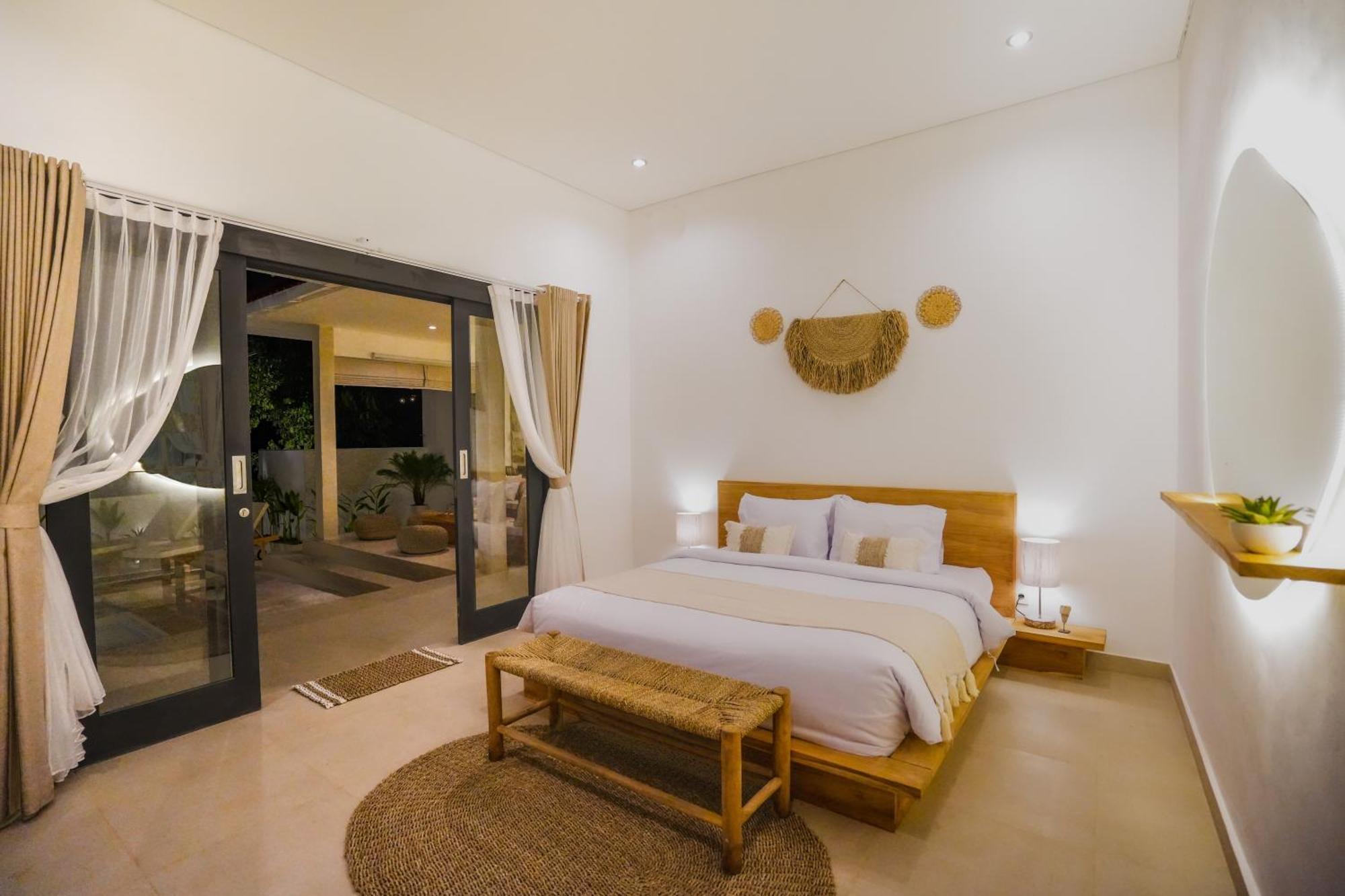 विला Santorini Sunset New 4 Bedroom With Beautiful Rice Paddy View And A Large Pool *