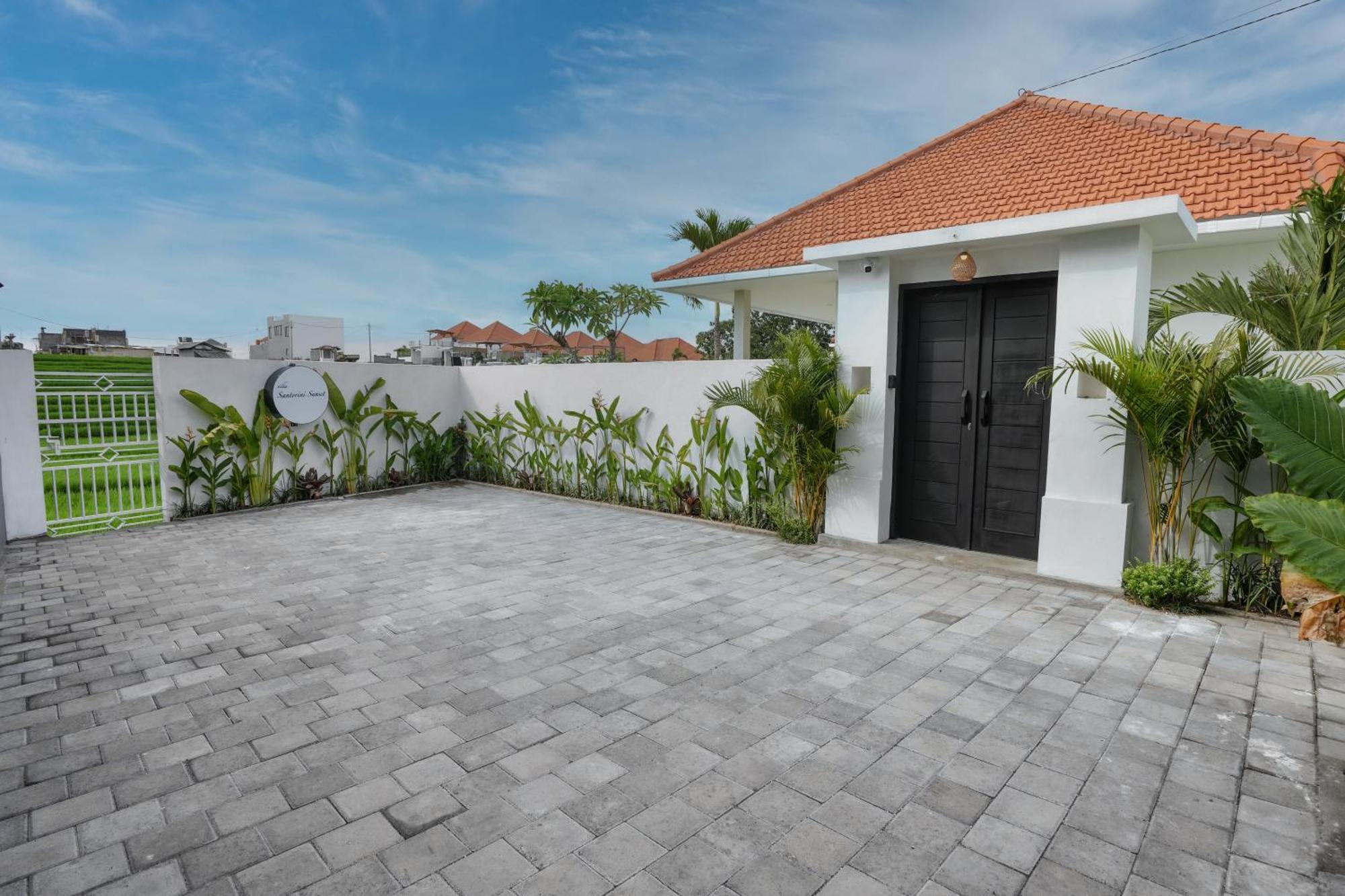 Santorini Sunset New 4 Bedroom With Beautiful Rice Paddy View And A Large Pool Villa